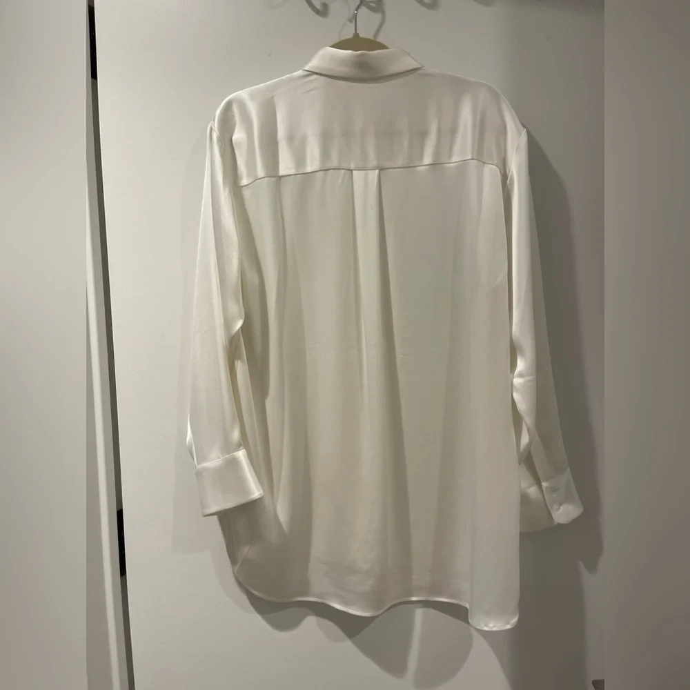 Aritzia shirt - Picture 3 of 5